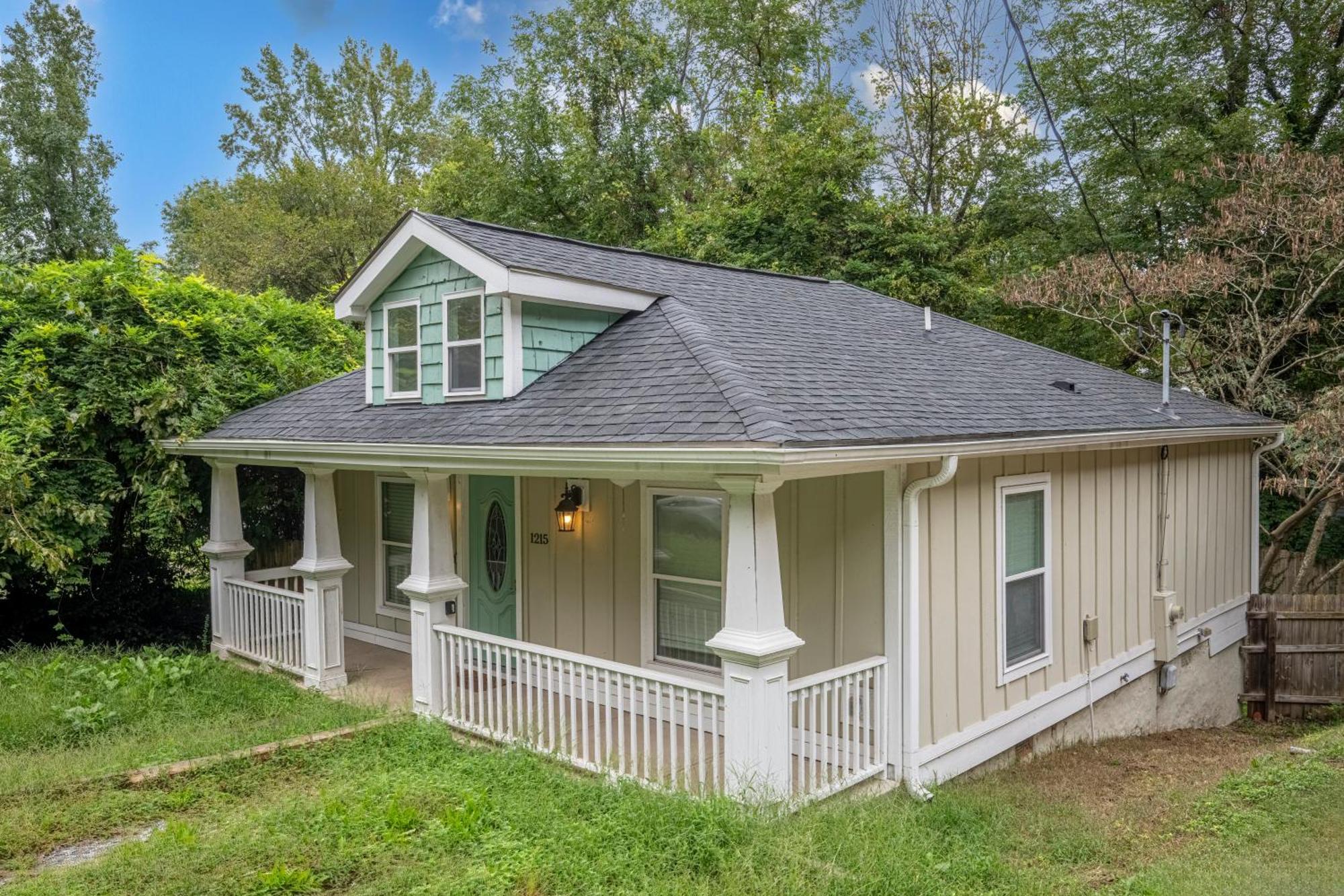 דורהאם Charming 2Br Bungalow 4 Minutes To Duke University מראה חיצוני תמונה