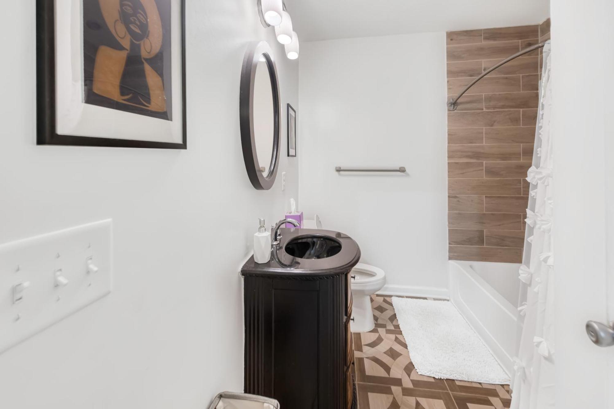 דורהאם Charming 2Br Bungalow 4 Minutes To Duke University מראה חיצוני תמונה